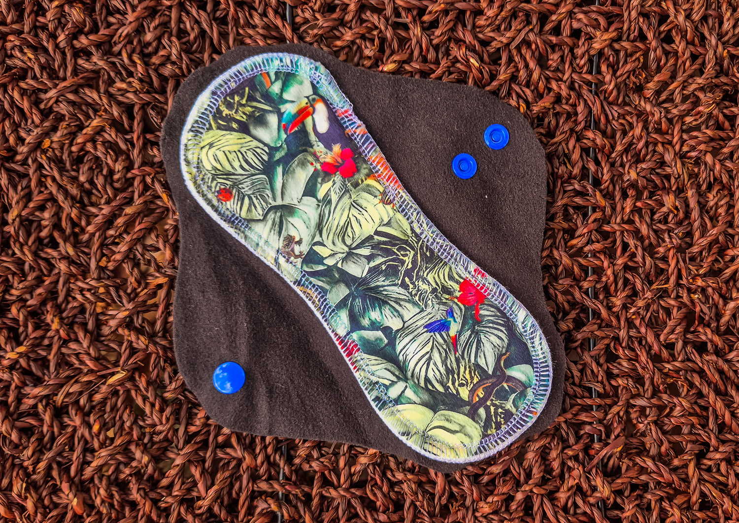 Peek-A-Boo Regular Cloth Pad