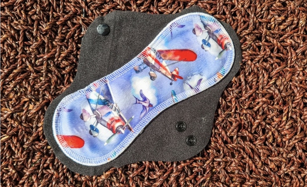 Flying About Heavy Cloth Pad