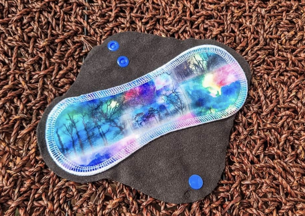 Ethereal Nights Regular Cloth Pad